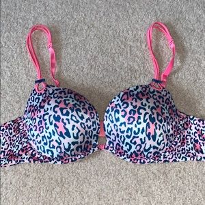Victoria’s Secret push up bra
